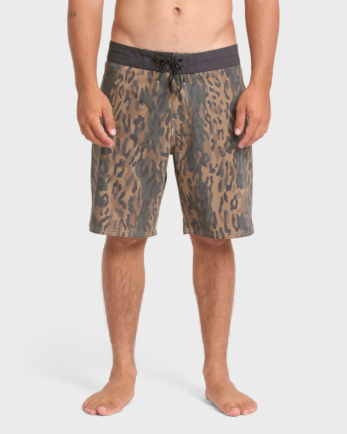 Sundays Pro 19 Boardshorts - Khaki